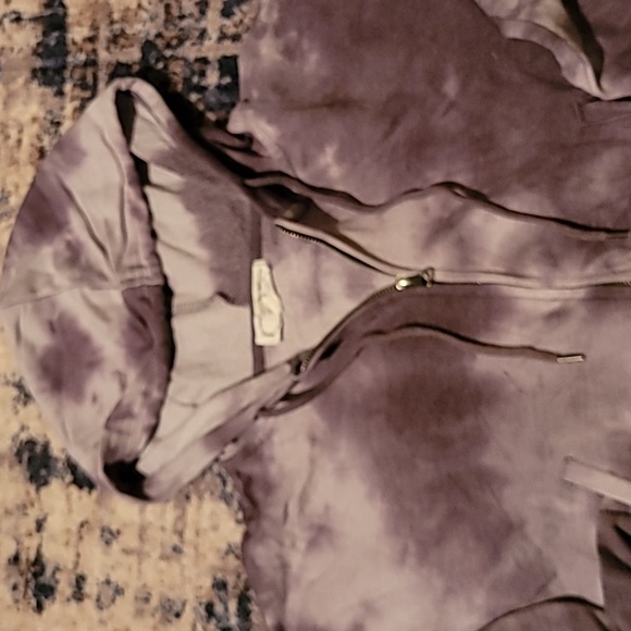 Crop top zip-up hoodie - Picture 1 of 2